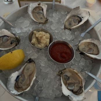Docks Oyster Bar - Midtown East, NYC - Oysters - Seafood Near Me - New York, New York