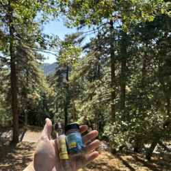 Mountain Community Collective - 5 pack joints and a complimentary honeystick joint! Lovely bud