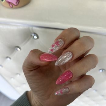 Natural Nails Salon - Pink sparkles - Nail Salons Near Me - Martinez, California Natural Nails Salon - Pink sparkles - Nail Salons Near Me - Martinez, California