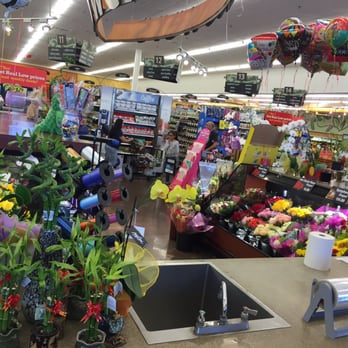 Ralphs - The flower section - Grocery Near Me - Hawthorne, California Ralphs - The flower section - Grocery Near Me - Hawthorne, California
