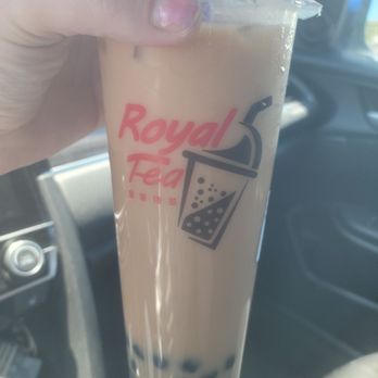 Royal Tea Boba & Poke - Royal Bubble Tea - Ice Cream & Frozen Yogurt Near Me - Highland, Indiana