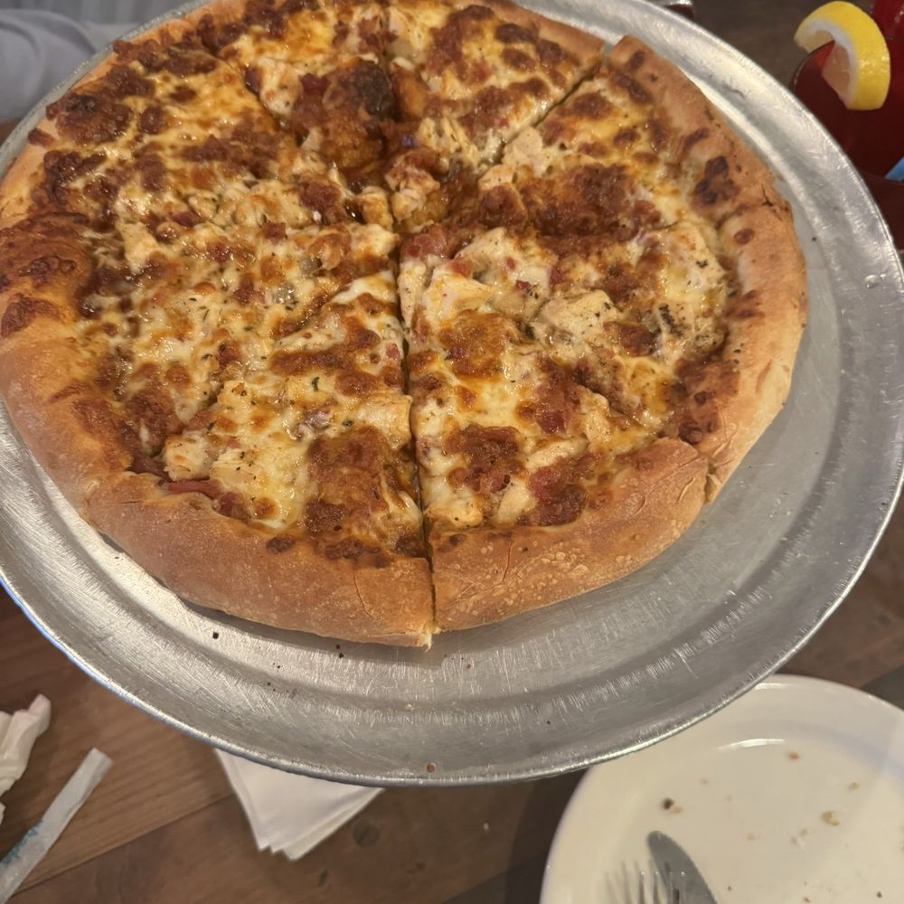 Blue Mountain Pizza - Bbq chicken pizza - Italian Near Me - Weaverville, North Carolina Blue Mountain Pizza - Bbq chicken pizza - Italian Near Me - Weaverville, North Carolina