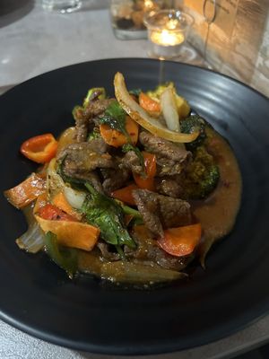 Vientiane Bistro by null