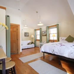 The Old Saco Inn - Emma's Loft