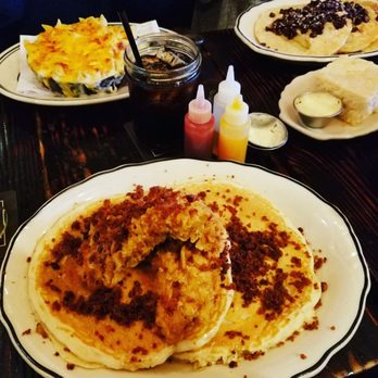 Jacob's Pickles - Fried chicken and pancakes, banana chocolate chips pancakes and Mac-n-Cheese! - Comfort Food Near Me - New York, New York Jacob's Pickles - Fried chicken and pancakes, banana chocolate chips pancakes and Mac-n-Cheese! - Comfort Food Near Me - New York, New York