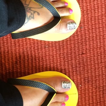 LaVish Nails & Spa - It was a pretty design but this isn't what I asked for.. Asked for cheetah print.. This is what I got.. Still was a nice place - Skin Care Near Me - Spanaway, Washington