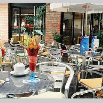 Cafe Cafés R. Palatini - Ice Cream & Frozen Yogurt Near Me - Meerbusch, NW Cafe Cafés R. Palatini - Ice Cream & Frozen Yogurt Near Me - Meerbusch, NW