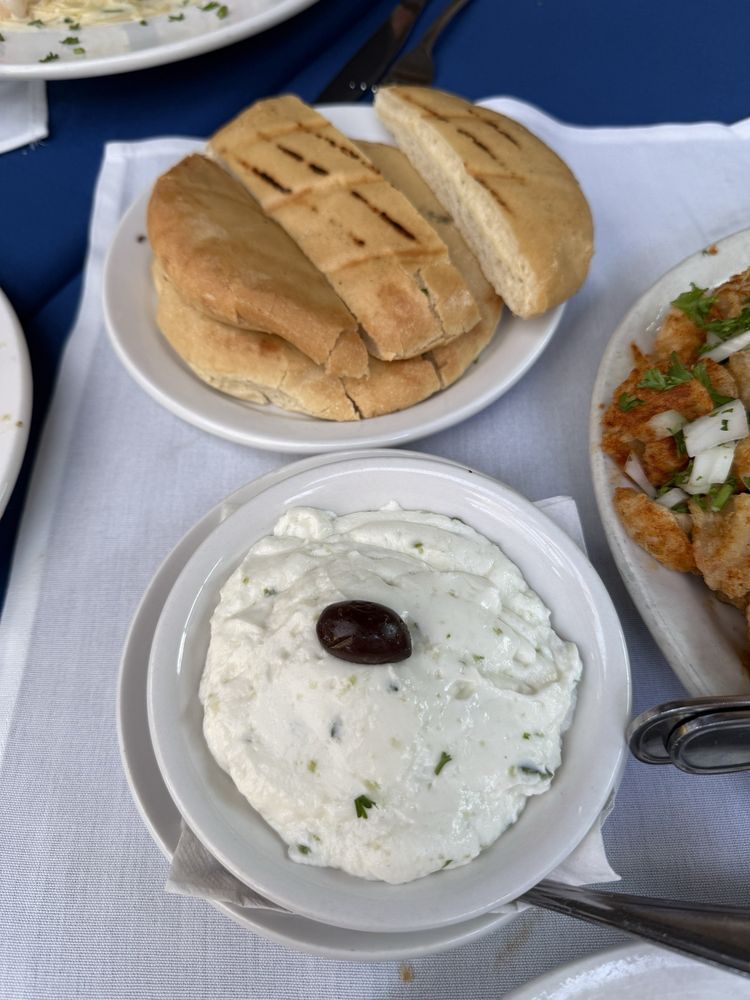 Astera's Greek Taverna Logo