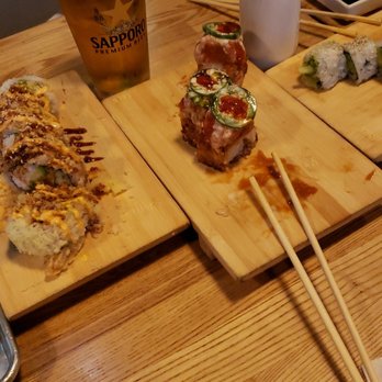 Roll Call - Shrimp tempura roll. Rice crispy tuna and avocado roll. - Sushi Bars Near Me - Los Angeles, California