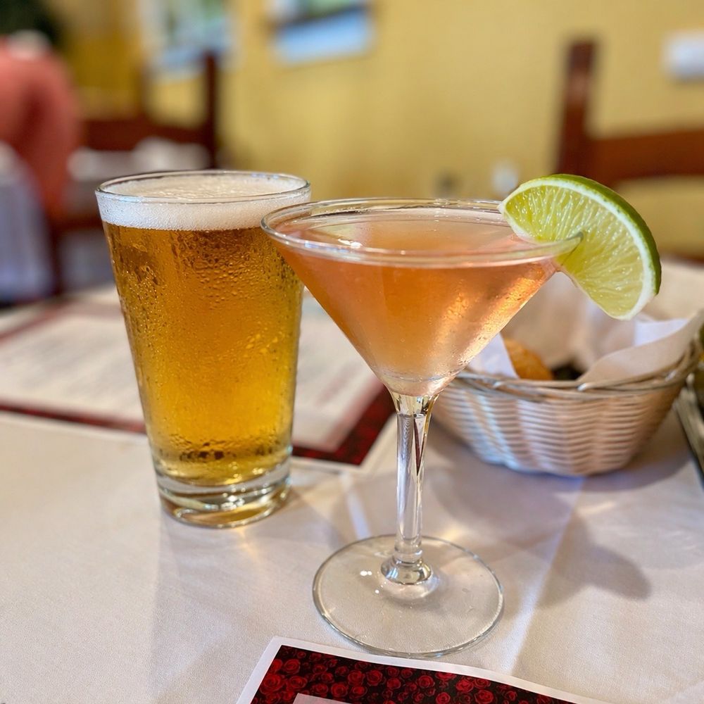 Mezza Luna Restaurant - IPA and cocktail - Italian Near Me - Half Moon Bay, California Mezza Luna Restaurant - IPA and cocktail - Italian Near Me - Half Moon Bay, California