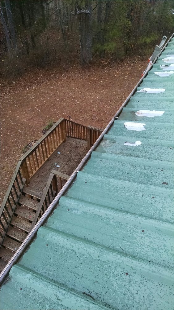 Slide of Pro Gutter Cleaning & Repair