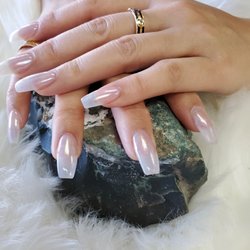 Q Nails Spa