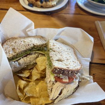 harriet & oak - Turkey Avocado sandwich - Cafes Near Me - Rapid City, South Dakota harriet & oak - Turkey Avocado sandwich - Cafes Near Me - Rapid City, South Dakota