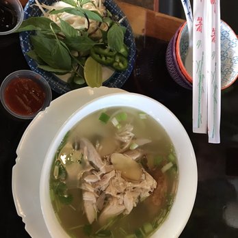 Fav Bistro - Chicken Pho - Desserts Near Me - Holladay, Utah