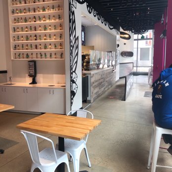 Aloha Poke - Seating - Poke Near Me - Milwaukee, Wisconsin Aloha Poke - Seating - Poke Near Me - Milwaukee, Wisconsin