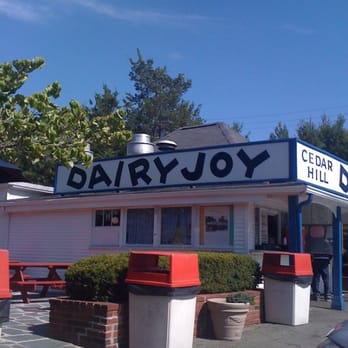 Dairy Joy - beautiful day for a drive in the 'country' - Ice Cream & Frozen Yogurt Near Me - Weston, Massachusetts