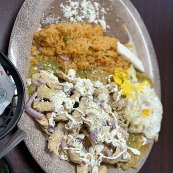 La Esperanza - Chilaquiles - Mexican Near Me - Springfield, Pennsylvania