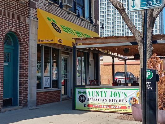 Aunty Joy's Jerk & Pizza by null