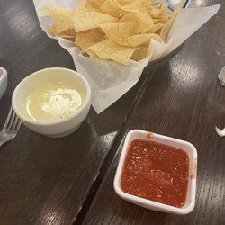 Mi Tierra Restauranto Mexicano- Alexandria - White queso and chips. Salsa was ok