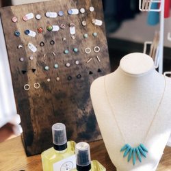 Hive Beauty Box - Hand crafted jewelry and gifts.