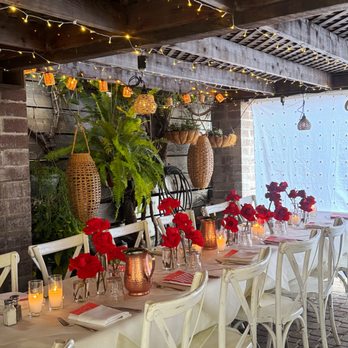 Arnoldi’s Cafe - Table Set Up - Italian Near Me - Santa Barbara, California