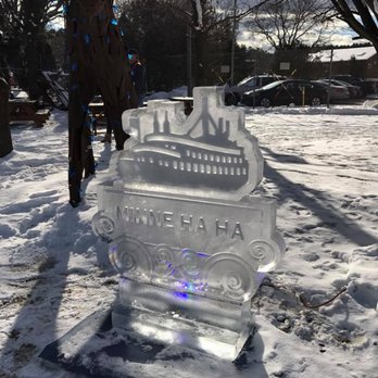Deuce Moose Cafe and Bar - LGSC Ice Bar 2016/2017 - American Near Me - Lake George, New York