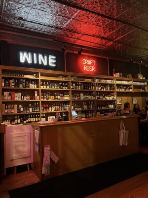 Printers Row Wine Bar and Shop by null