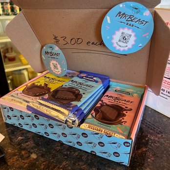 Tea Garden - a box of chocolates on a counter - Chinese Near Me - Elk Grove, California Tea Garden - a box of chocolates on a counter - Chinese Near Me - Elk Grove, California
