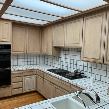 KZS Kitchen Cabinet & Stone - Ash kitchen before demolition 3 - Kitchen & Bath Near Me - Santa Clara, California KZS Kitchen Cabinet & Stone - Ash kitchen before demolition 3 - Kitchen & Bath Near Me - Santa Clara, California