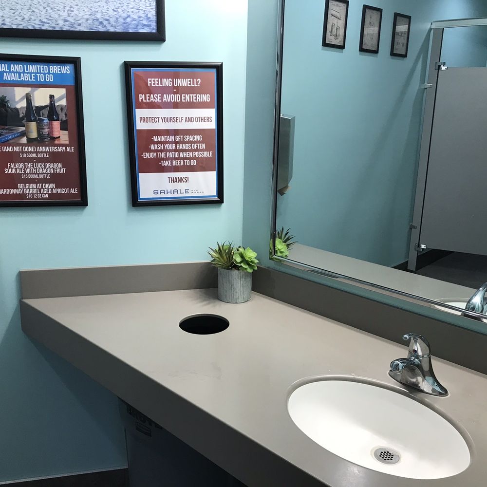 Clean bathrooms with changing tables Clean bathrooms with changing tables