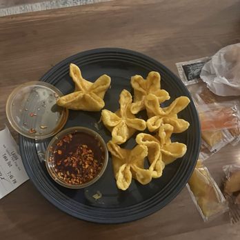 MingFu Chinese & Sushi - 6 Piece Crab Rangoon & In-House Chili Oil - Chinese Near Me - Matthews, North Carolina