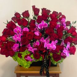 El Jardin Flower Shop