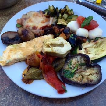Bistro da Toni - Kleiner Antipasti Teller - Italian Near Me - Hanover, NI