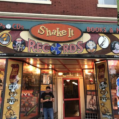 Shake It Records by null
