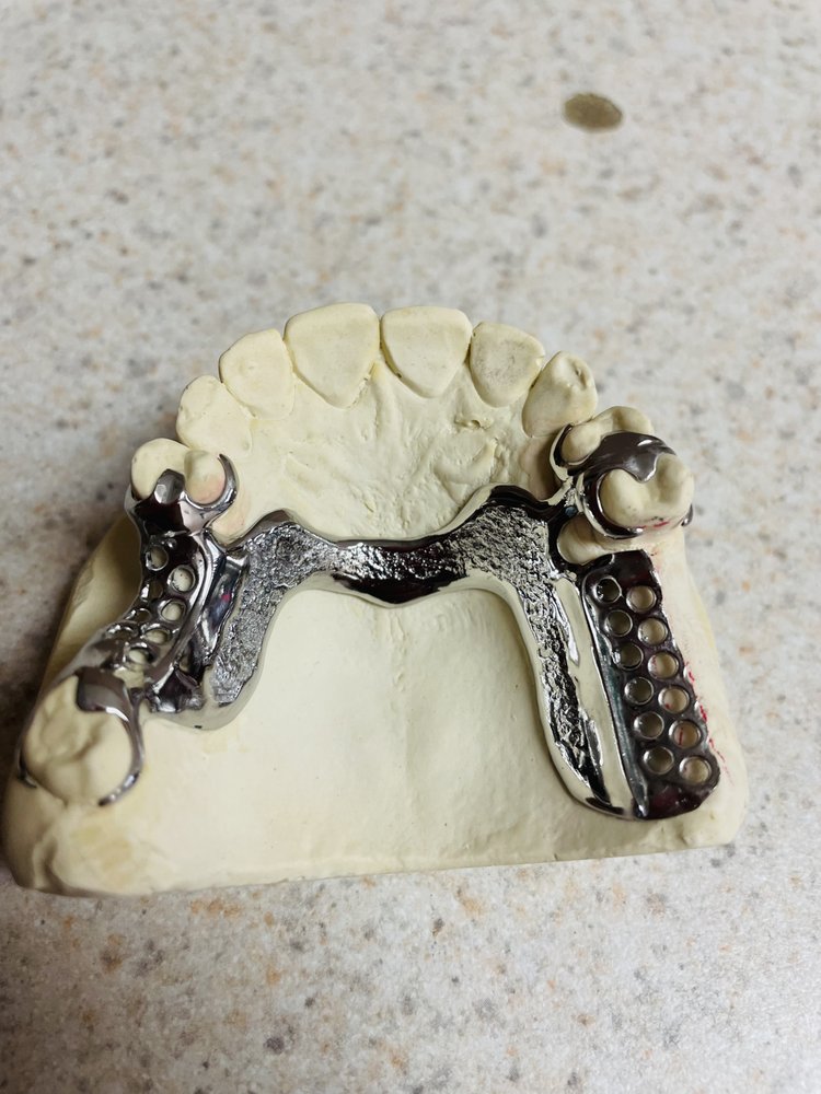 J&J DENTAL LAB Updated September 2024 1080 E Desert Inn Rd, Las