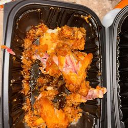 Popeyes Louisiana Kitchen - 6 Spicy Bone-In Wings 6 Spicy Bone-In Wings