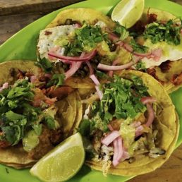 This was a mix of some of the taco options they had This was a mix of some of the taco options they had