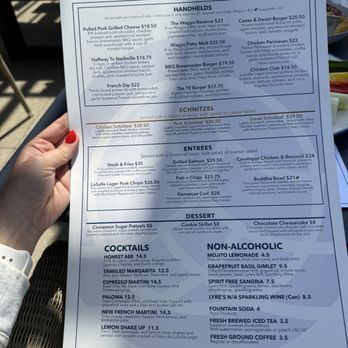 Tangled Roots Craft Beer & Kitchen - Brewpubs Near Me - Vernon Hills, Illinois Tangled Roots Craft Beer & Kitchen - Brewpubs Near Me - Vernon Hills, Illinois