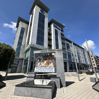 Hilton - Hotel Exterior - Hotels Near Me - Dublin, D Hilton - Hotel Exterior - Hotels Near Me - Dublin, D