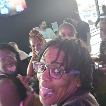 Beat The Bomb Houston - HTX Honeys - Escape Games Near Me - Houston, Texas Beat The Bomb Houston - HTX Honeys - Escape Games Near Me - Houston, Texas