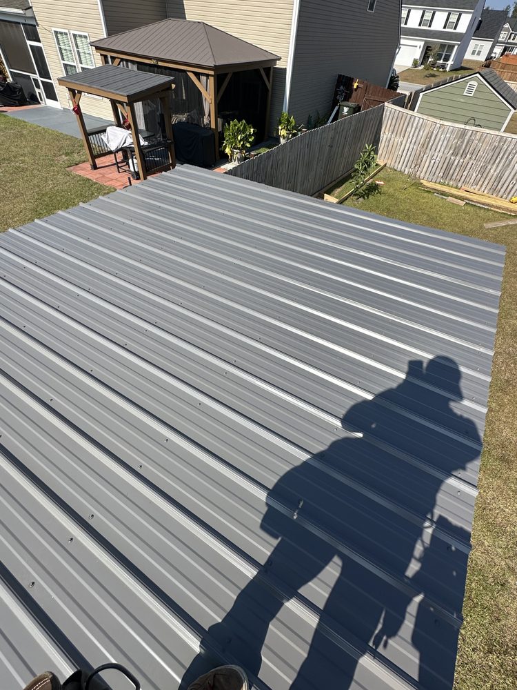 Slide of Hernandez Roofing