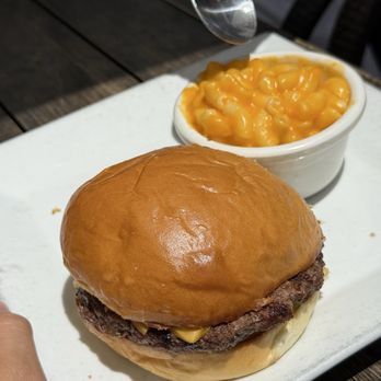Bruno's Bar and Grill - Kids burger and Mac and cheese - Sports Bars Near Me - Scotts Valley, California