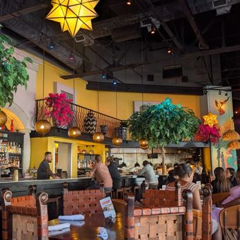 Casa Lola - Mexican Near Me - Sacramento, California