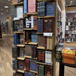 Barnes & Noble