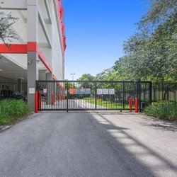 Public Storage