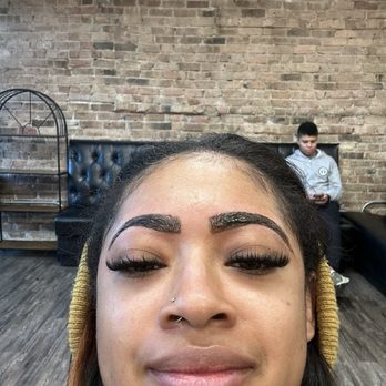 Threading Point Salon - Waxing Near Me - Chicago, Illinois