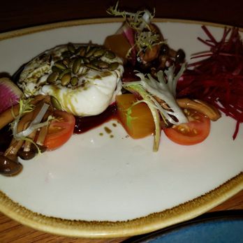 Lightkeepers - Burrata with beets - New American Near Me - Key Biscayne, Florida