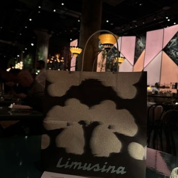 Limusina - Mexican Near Me - New York, New York