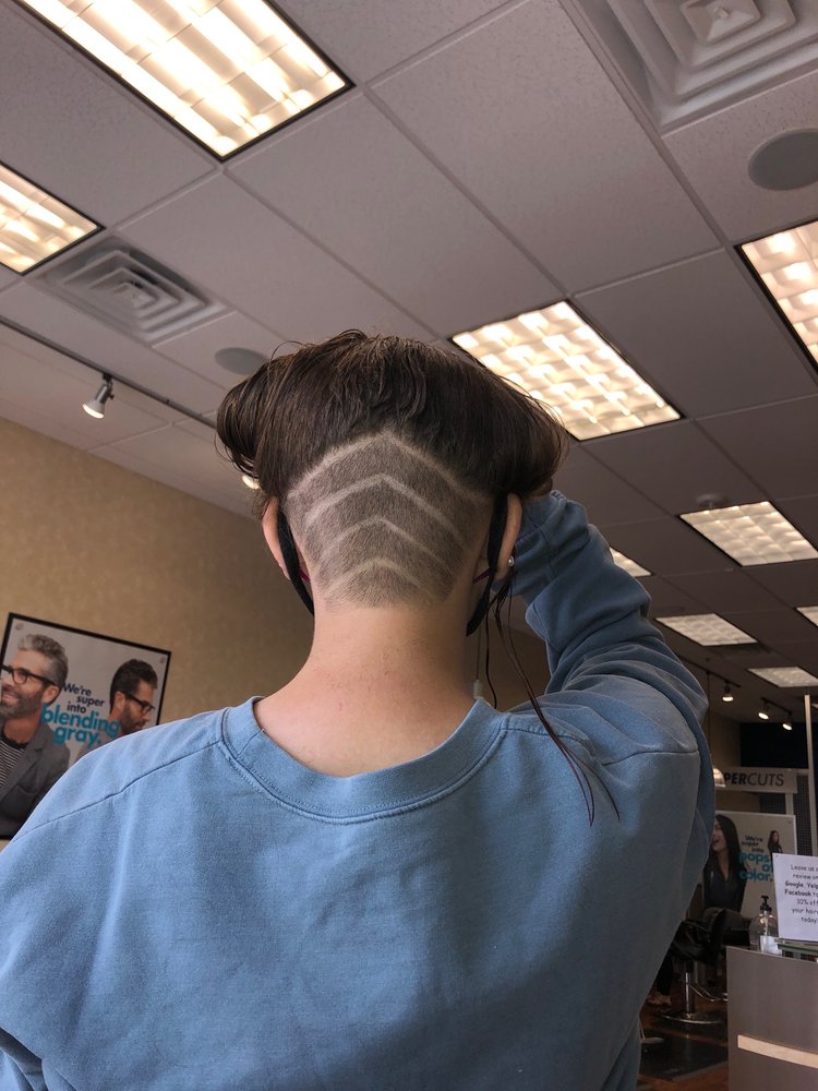 SUPERCUTS Updated May 2024 18 Reviews 5950 Nw 86Th St Ste 104