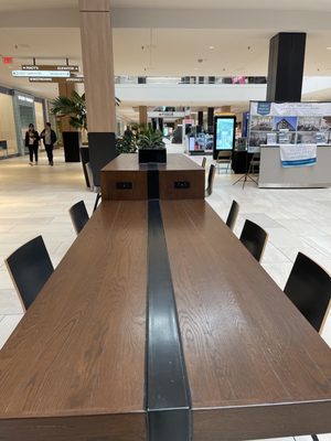 Rosedale Center by null